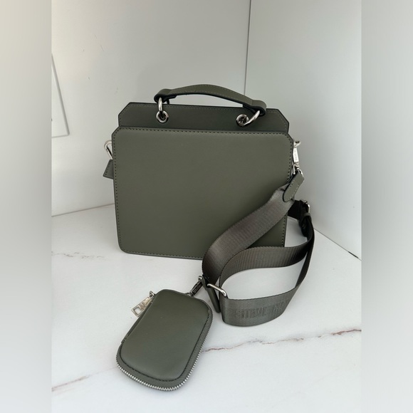 Steve Madden satchel - Picture 4 of 4